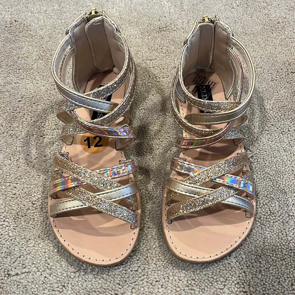 Elditas Sandals